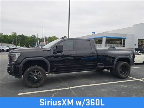 Used 2024 GMC Sierra 3500 Denali Ultimate AWD/4WD image 11