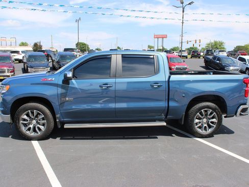 Used 2024 Chevrolet Silverado 1500 LT w/ Texas Edition Plus AWD/4WD image 5