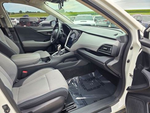 Used 2023 Subaru Outback Premium AWD/4WD image 17