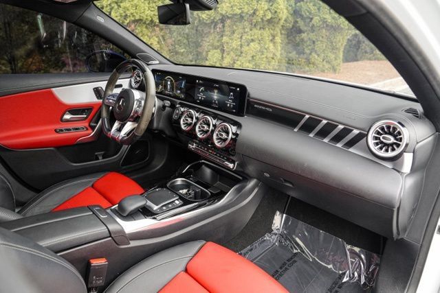 Used 2021 Mercedes-Benz A 35 AMG 4MATIC image 24
