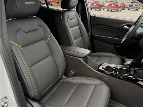 New 2026 Chevrolet Trax ACTIV w/ Driver Confidence Package image 25
