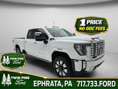 Used 2024 GMC Sierra 2500 Denali w/ Denali Reserve Package AWD/4WD image 1