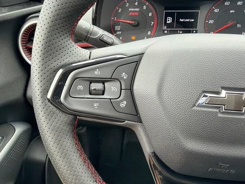 New 2026 Chevrolet Trax RS w/ Sunroof Package FWD image 17