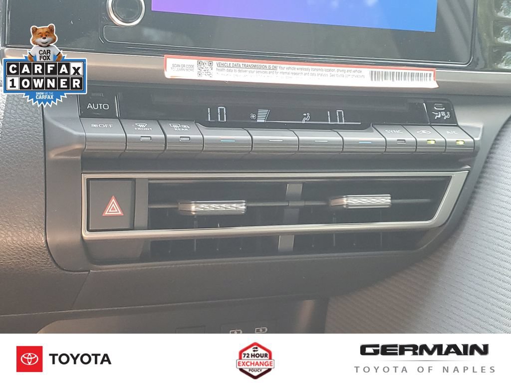 Used 2026 Toyota Camry SE FWD image 31