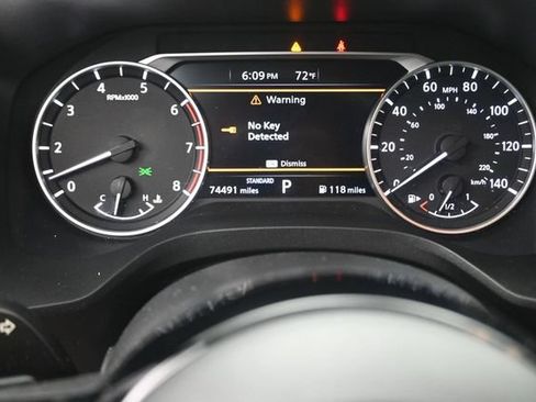 Used 2021 Nissan Rogue SV w/ Premium Package FWD image 12