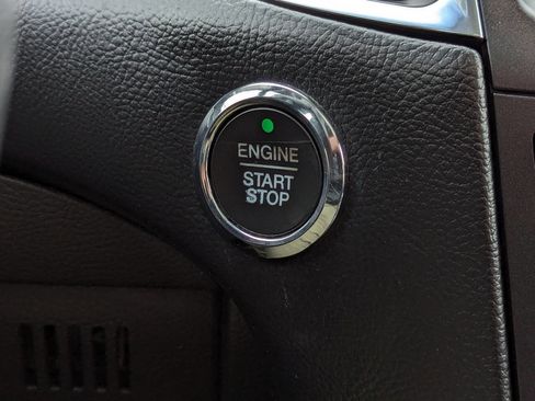 Used 2018 Ford Edge Titanium w/ Equipment Group 302A image 24