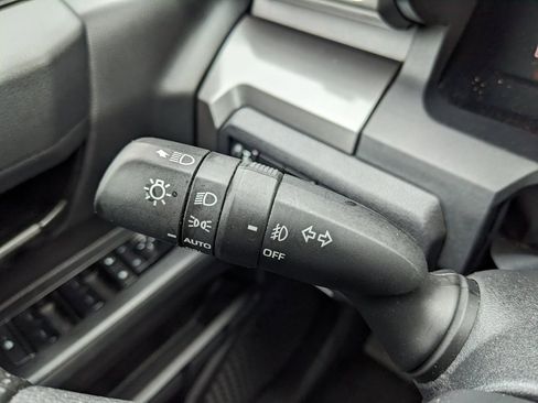 Used 2024 Toyota Tacoma SR5 image 42