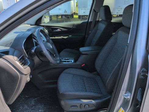 Certified 2024 Chevrolet Equinox LT w/ LPO, Floor Liner Package image 19