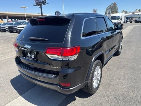 Used 2022 Jeep Grand Cherokee Laredo E RWD image 6