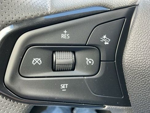 New 2026 Chevrolet Trax LT image 14