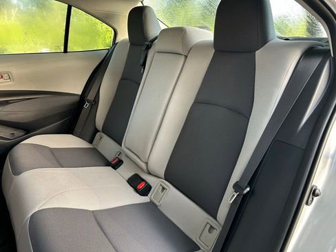 Certified 2025 Toyota Corolla LE FWD image 14