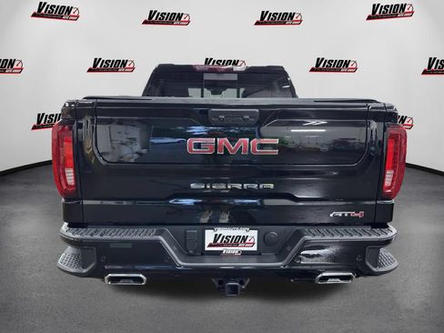 Used 2025 GMC Sierra 1500 AT4 w/ AT4 Premium Package AWD/4WD image 6