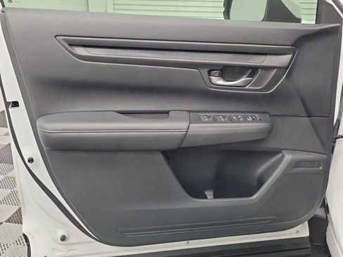 Certified 2023 Honda CR-V EX image 18