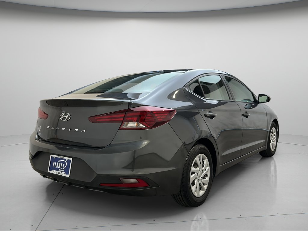 Used 2020 Hyundai Elantra SE w/ Cargo Package (C1) FWD image 7