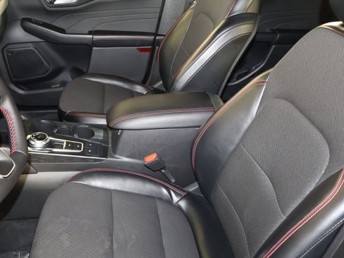 Used 2024 Ford Escape ST-Line image 39