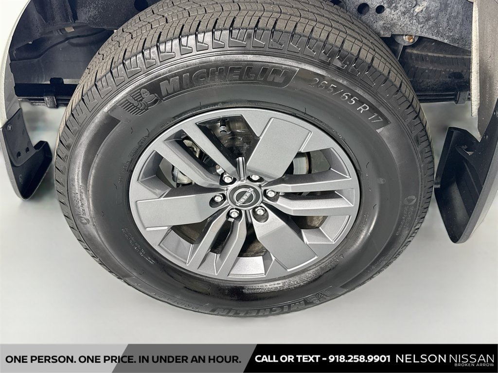 Certified 2025 Nissan Frontier SV w/ SV Convenience Package AWD/4WD image 30
