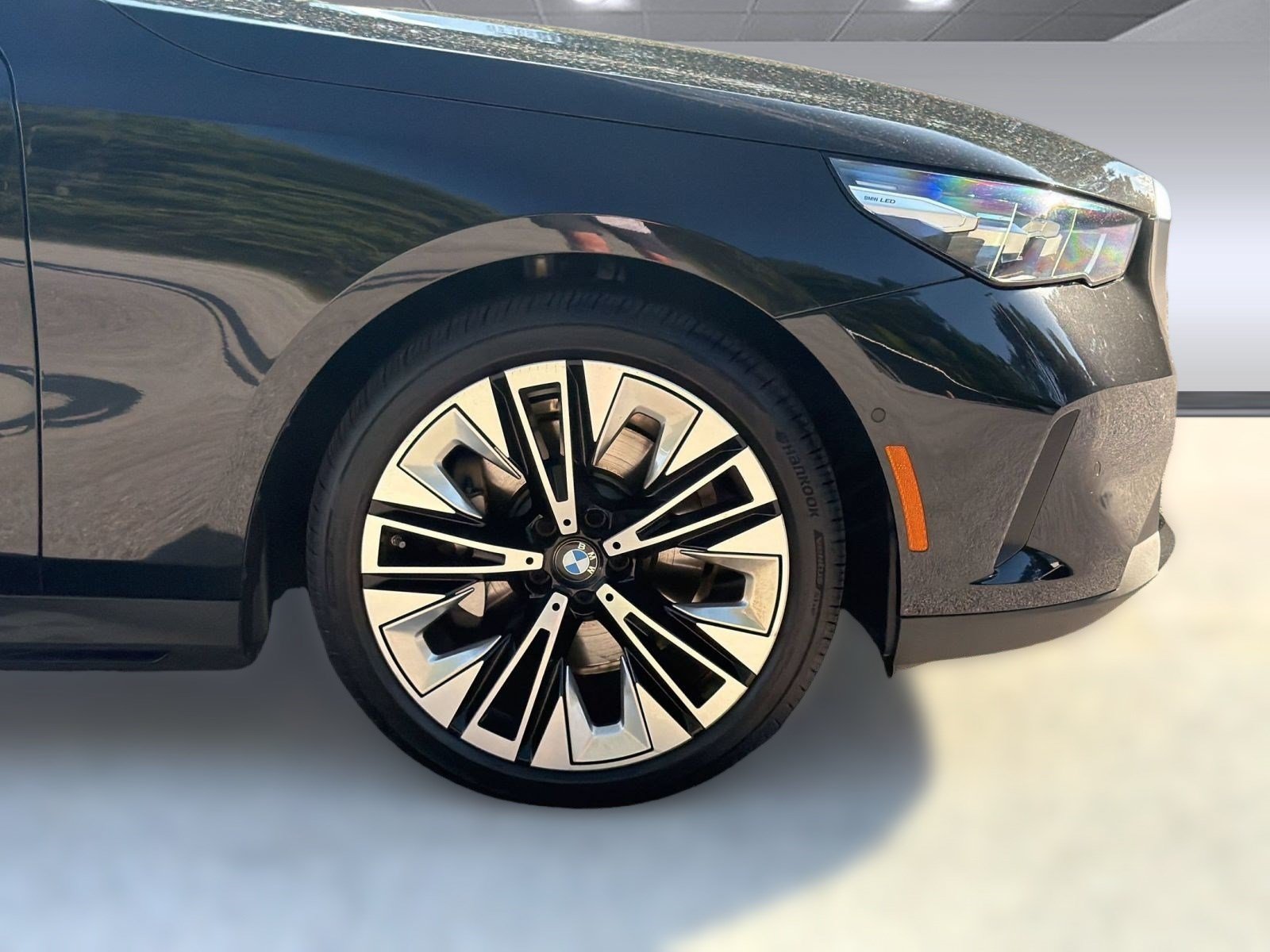 Certified 2026 BMW 530i RWD image 12
