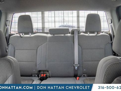 Used 2019 Chevrolet Silverado 1500 W/T AWD/4WD image 17