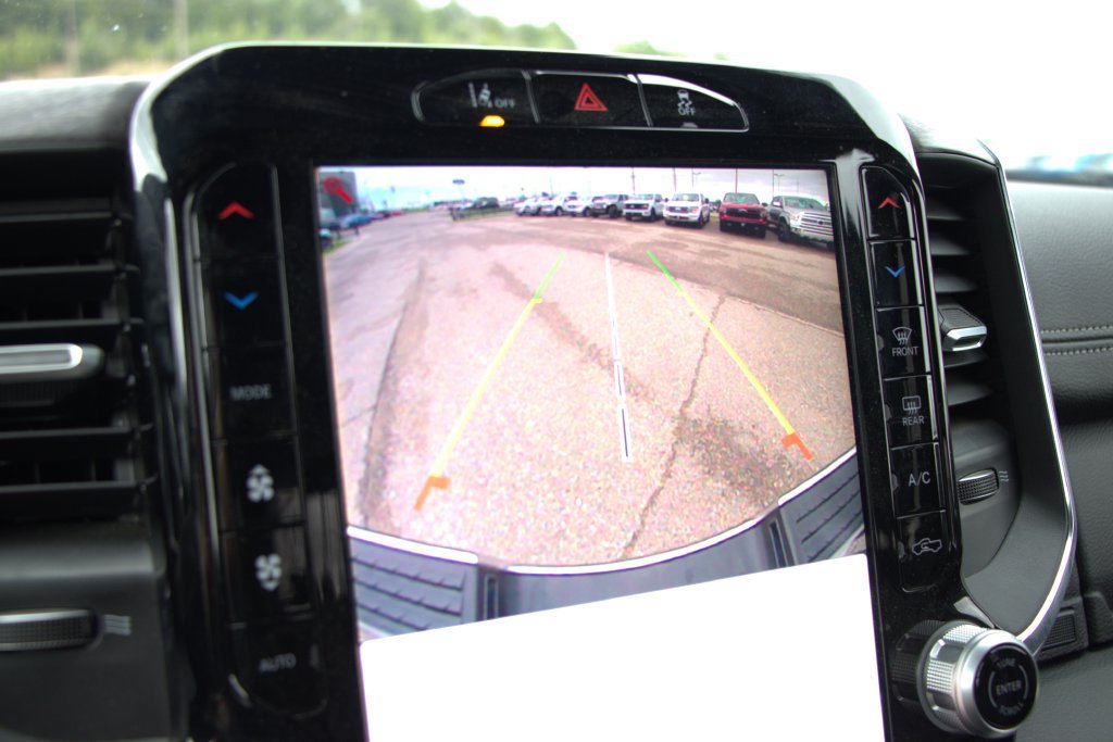 Used 2025 RAM 2500 Laramie w/ Safety Group AWD/4WD image 21