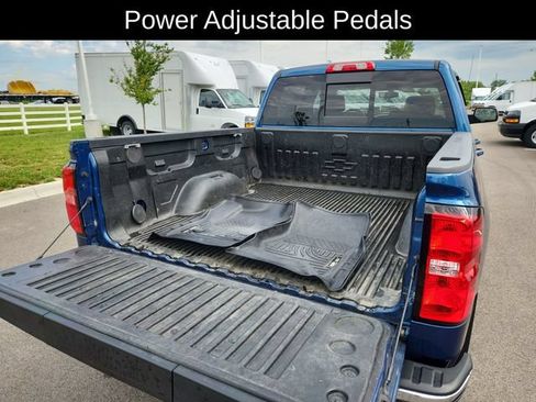 Used 2018 Chevrolet Silverado 1500 LT w/ All Star Edition AWD/4WD image 34
