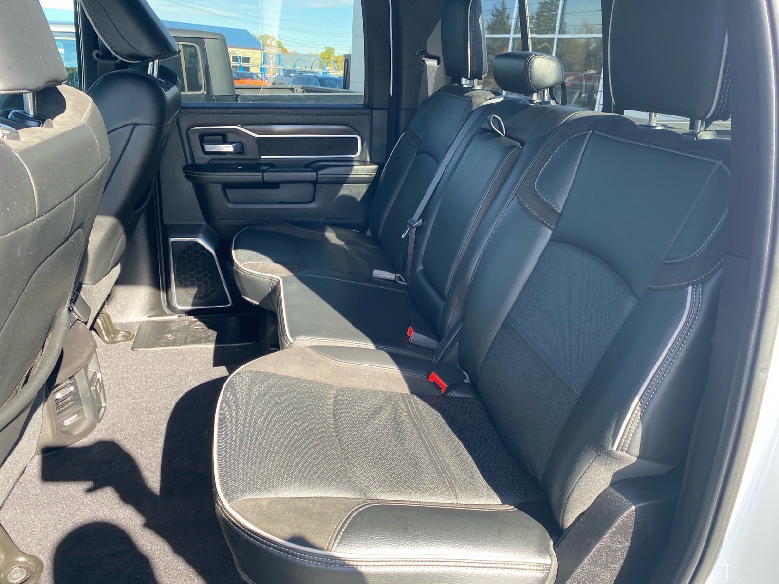 Used 2026 RAM 2500 Laramie AWD/4WD image 23