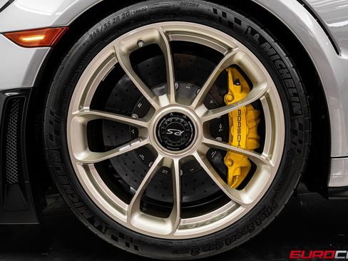 Used 2019 Porsche 911 GT2 RS RWD image 30