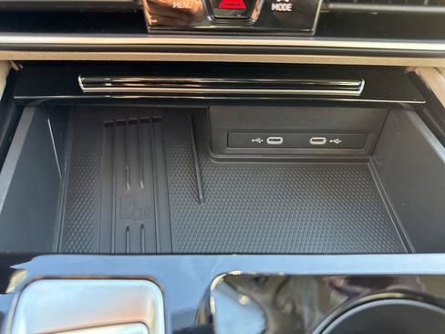 New 2026 Volkswagen Atlas SE FWD image 26