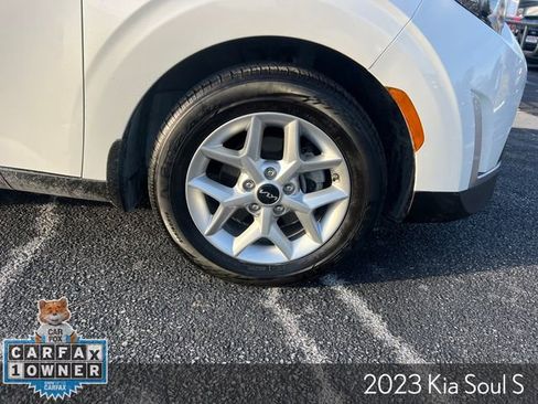 Used 2023 Kia Soul S image 12