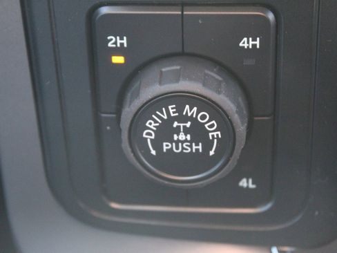 New 2026 Ford F150 XLT w/ Equipment Group 302A MID image 35