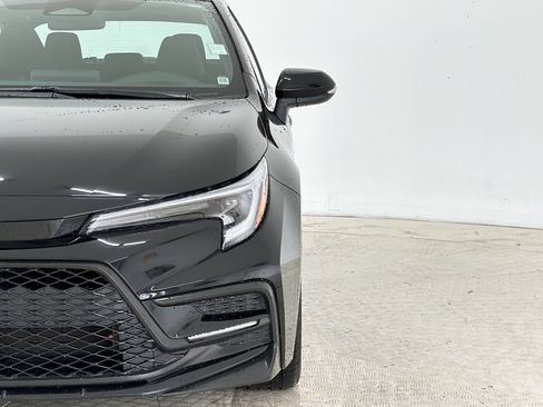 Used 2025 Toyota Corolla SE FWD image 11