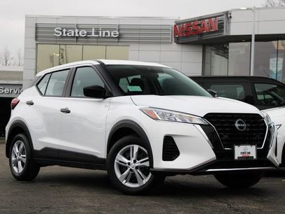 Certified 2025 Nissan Kicks Play S