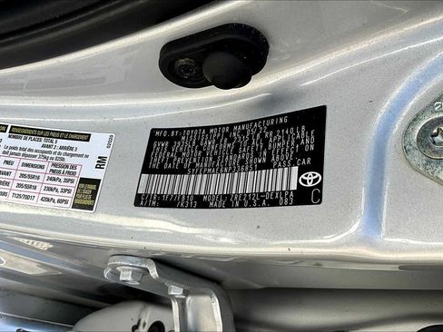 Used 2022 Toyota Corolla LE FWD image 33