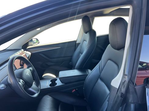 Used 2023 Tesla Model 3 Standard Range RWD image 8