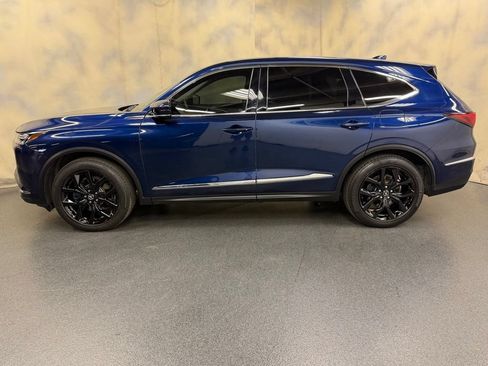 Certified 2023 Acura MDX SH-AWD w/ Technology Package image 3