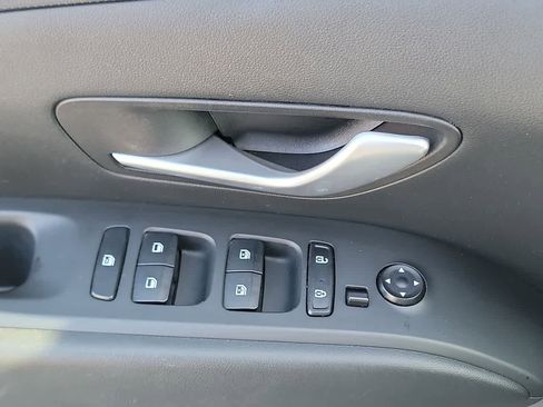 Used 2024 Hyundai Tucson SEL image 11