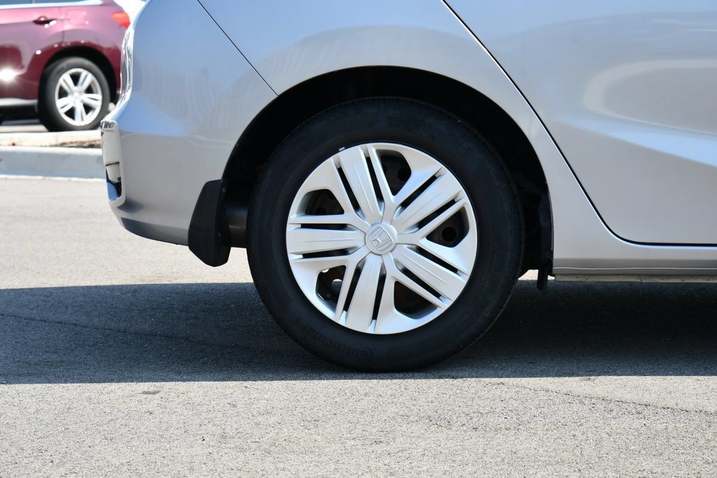 Used 2019 Honda Fit LX image 10