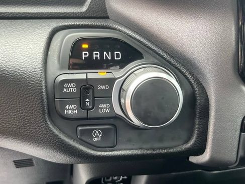 Used 2025 RAM 1500 Big Horn AWD/4WD image 35