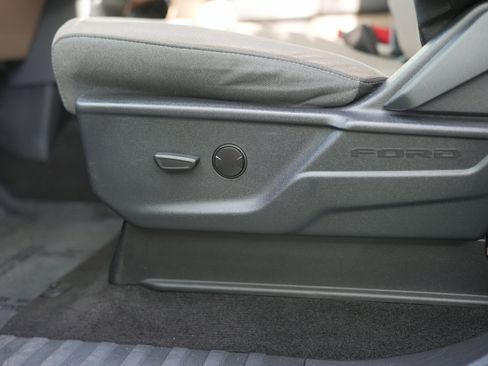 Used 2023 Ford F150 XLT image 27