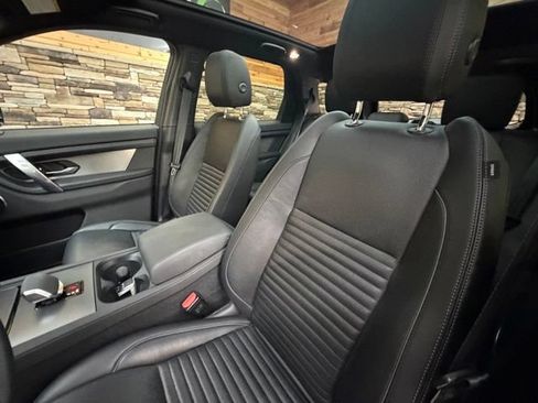 Used 2024 Land Rover Discovery Sport Dynamic SE AWD/4WD image 14