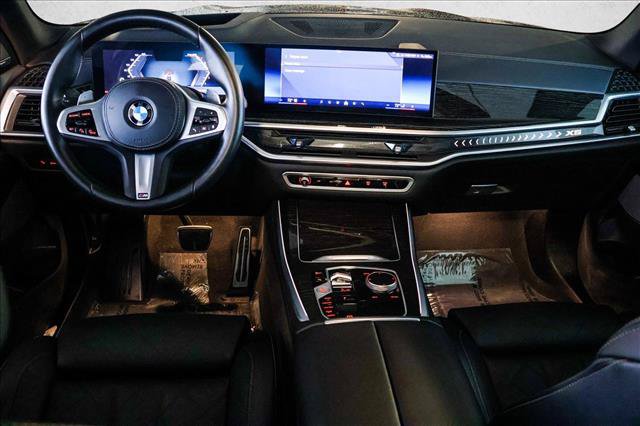 Used 2026 BMW X5 xDrive40i w/ M Sport Package AWD/4WD image 23
