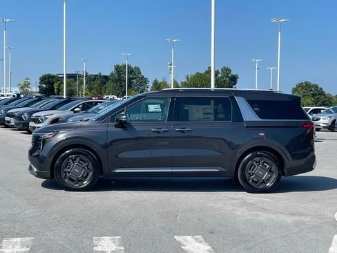 New 2026 Kia Carnival SX image 4