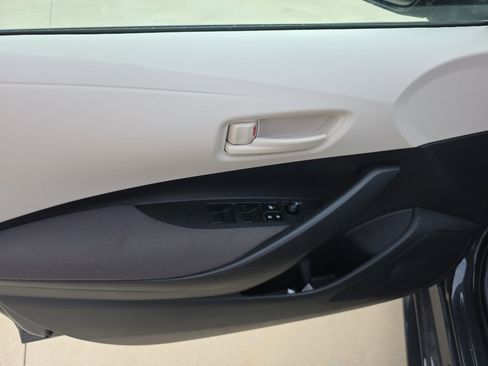 Used 2026 Toyota Corolla LE image 13