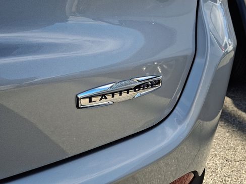 New 2026 Jeep Compass Latitude image 6