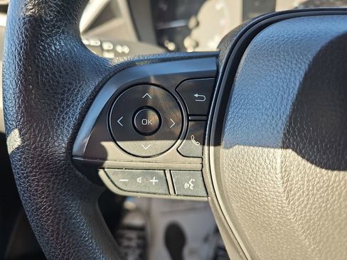 Used 2024 Toyota Corolla LE image 21