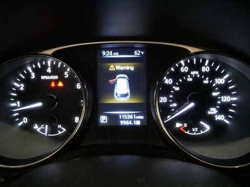 Used 2016 Nissan Rogue S image 21