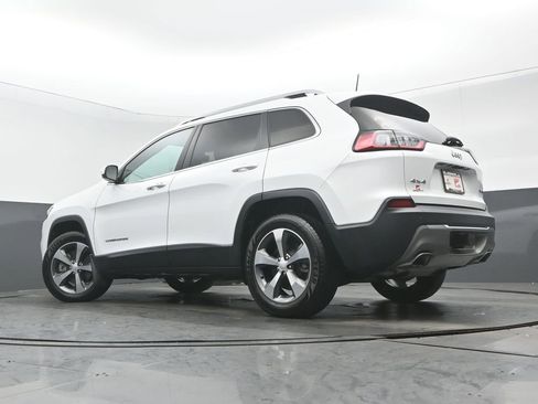 Used 2019 Jeep Cherokee Limited w/ Trailer Tow Group image 30