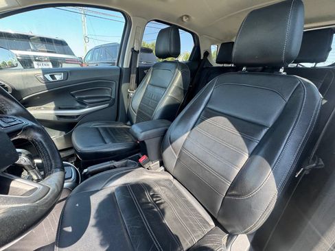 Used 2018 Ford EcoSport Titanium w/ Titanium Cold Weather Package AWD/4WD image 13