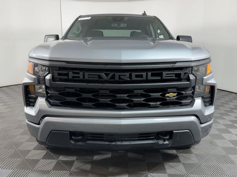Used 2024 Chevrolet Silverado 1500 Custom image 5