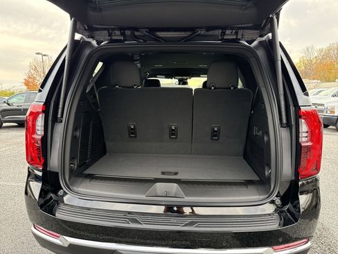 New 2026 GMC Yukon Elevation image 23