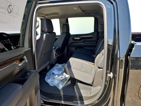 New 2026 GMC Sierra 1500 Elevation w/ Preferred Package AWD/4WD image 28